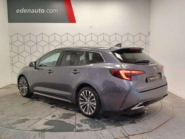 Toyota Corolla image 8