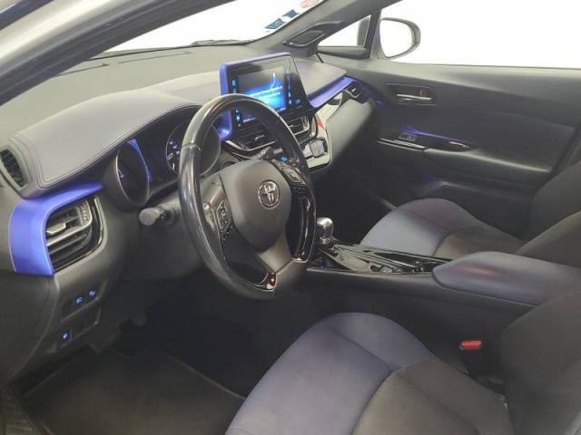 Toyota C-Hr image 3