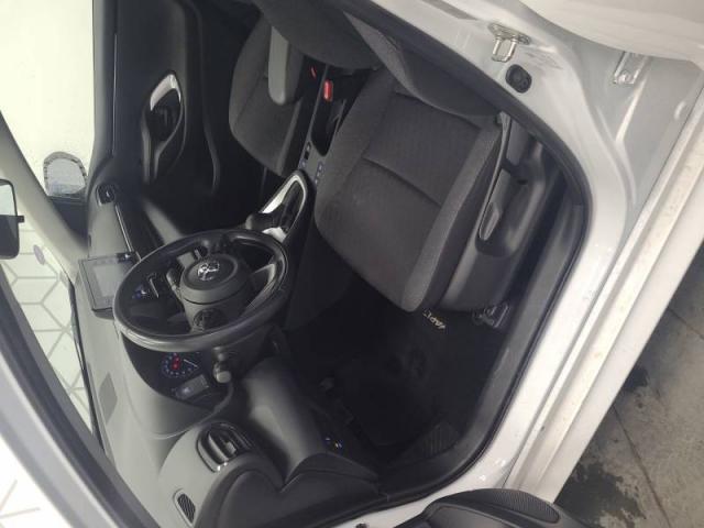 Toyota Yaris image 2