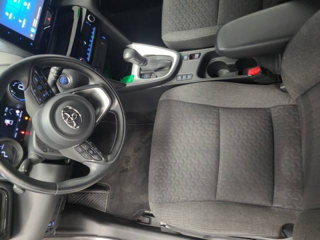 Toyota Yaris image 9