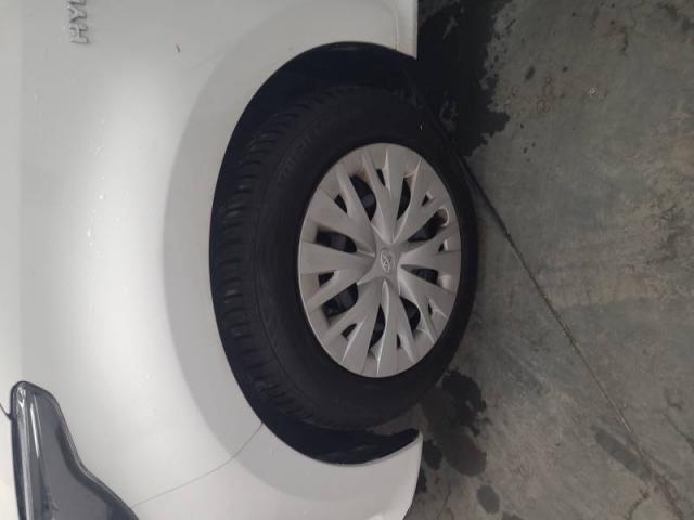 Toyota Yaris image 9