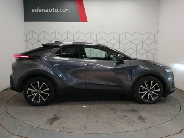 Toyota C-Hr image 8