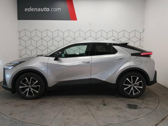 Toyota C-Hr image 2