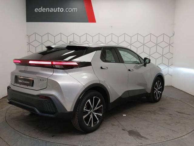 Toyota C-Hr image 6