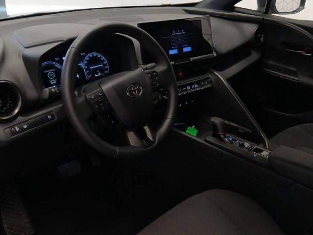 Toyota C-Hr image 1
