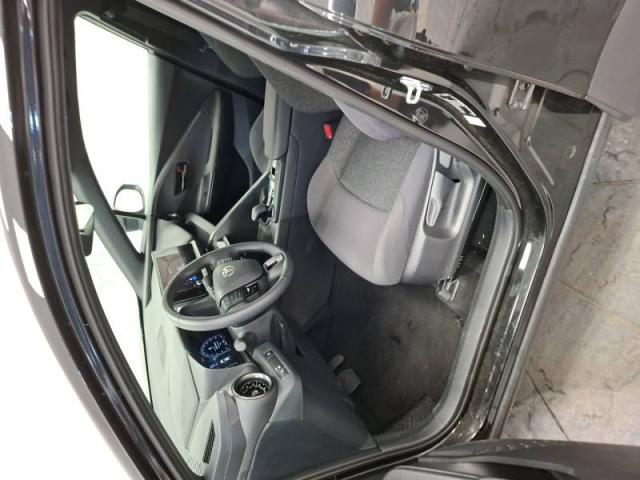 Toyota C-Hr image 3