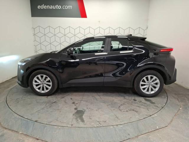 Toyota C-Hr image 2