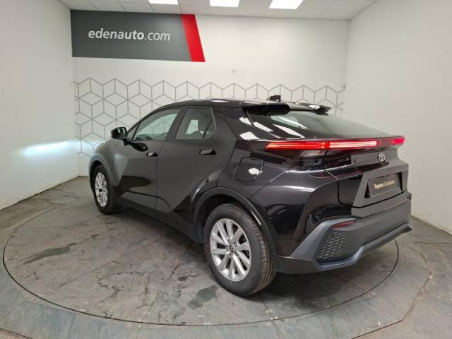 Toyota C-Hr image 9