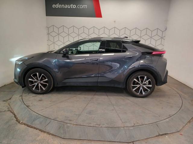Toyota C-Hr image 2