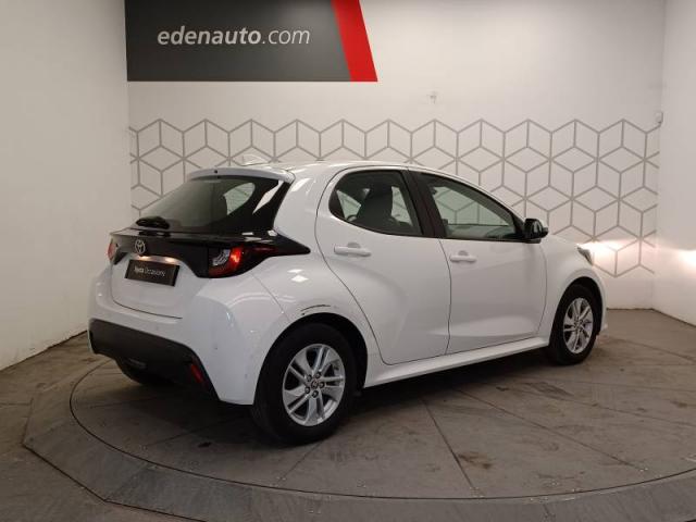 Toyota Yaris image 2