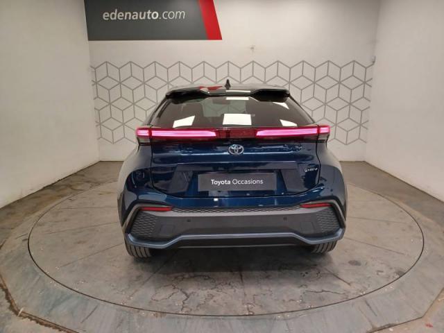 Toyota C-Hr image 2