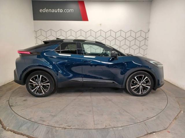 Toyota C-Hr image 8