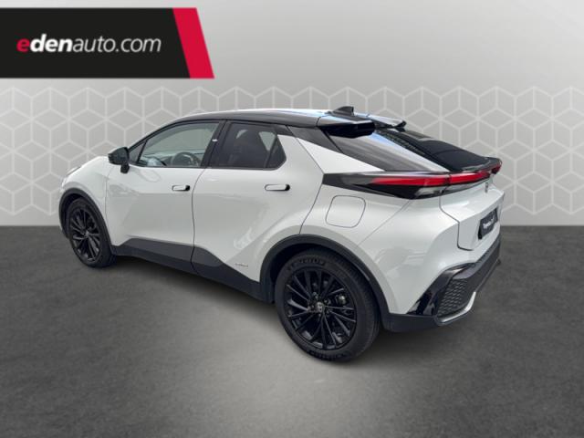 Toyota C-Hr image 2