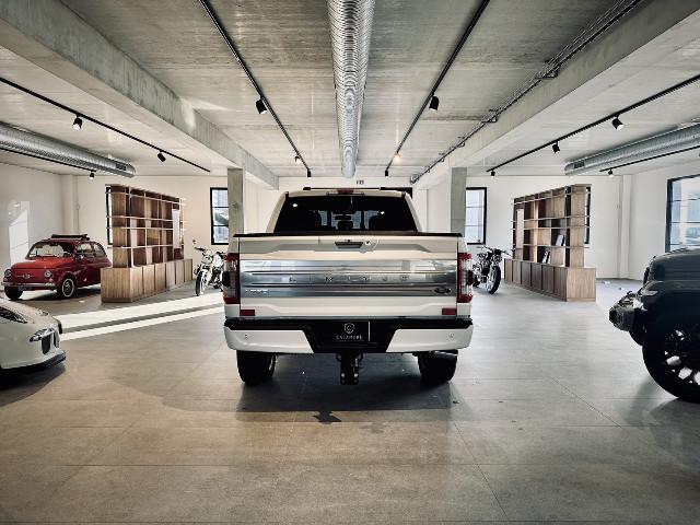 Ford F 150 image 6