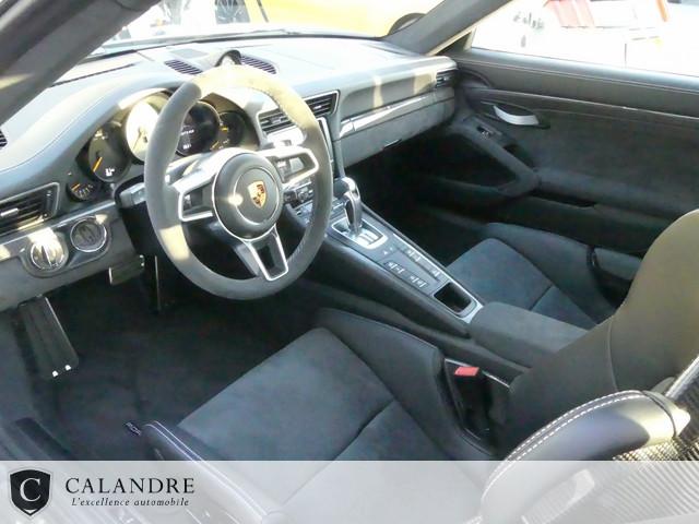 Porsche 911 image 4