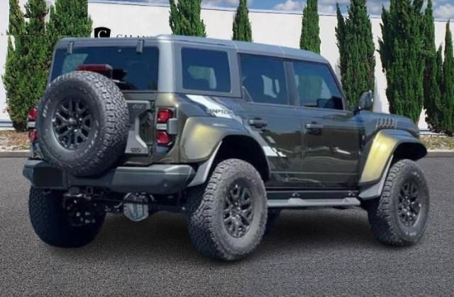Ford Bronco image 8
