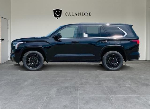 Toyota Sequoia image 7
