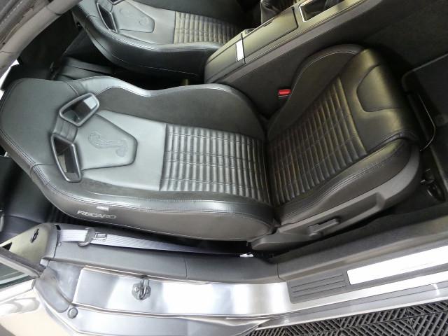 Ford Mustang image 3
