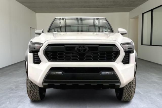 Toyota Tacoma image 1