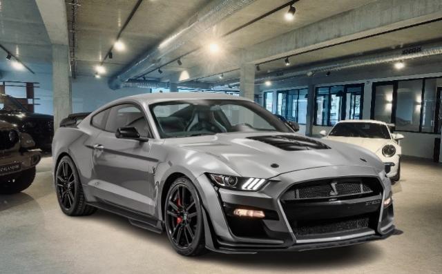 Ford Mustang image 1