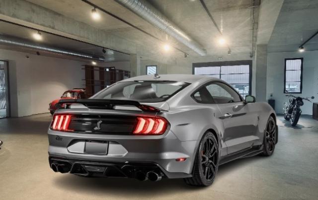 Ford Mustang image 2