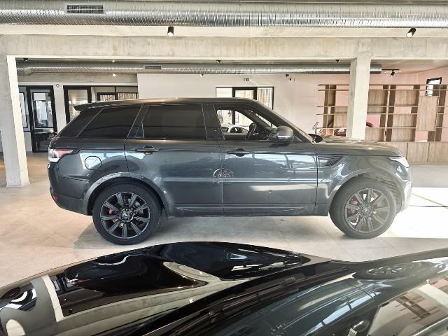 Land Rover Range Rover Sport image 9