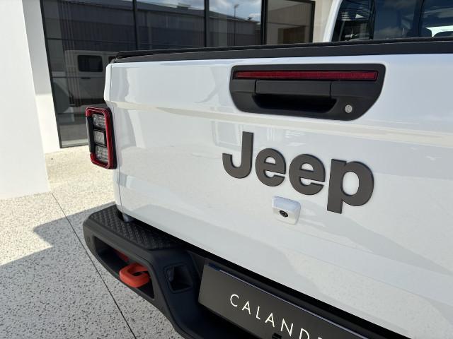 Jeep Gladiator image 4