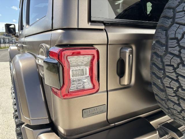 Jeep Wrangler image 5