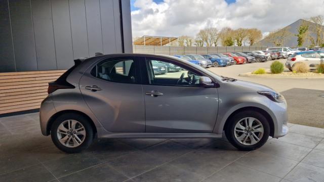 Mazda 2 image 2