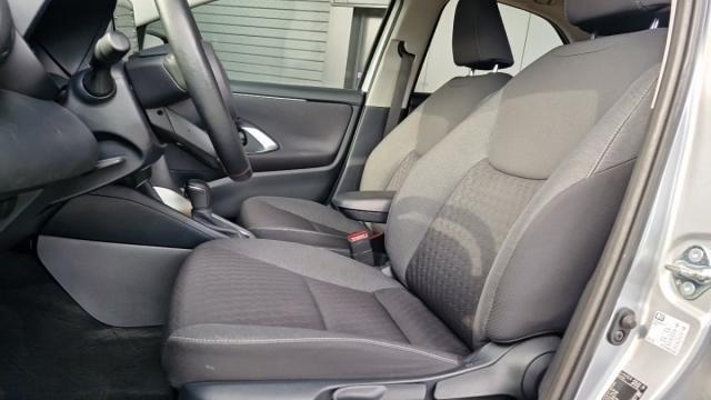Mazda 2 image 8