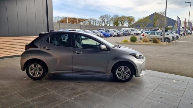 Mazda 2 image 9