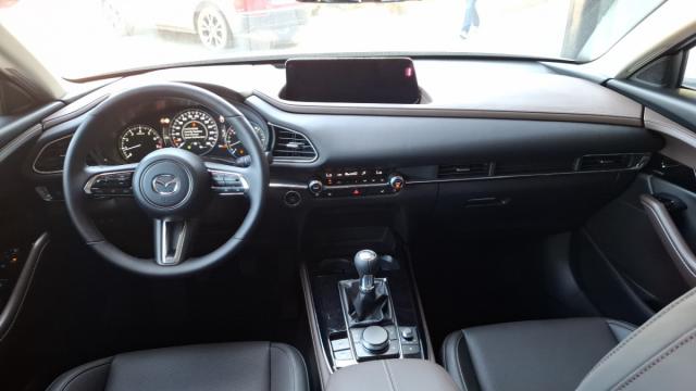 Mazda Cx-30 image 3