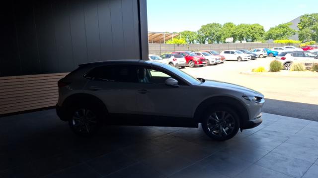 Mazda Cx-30 image 4