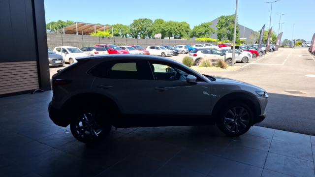 Mazda Cx-30 image 2