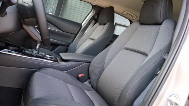Mazda Cx-30 image 4