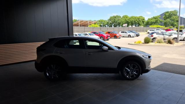 Mazda Cx-30 image 6
