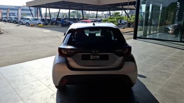 Mazda 2 image 8
