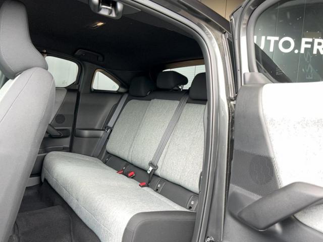 Mazda Mx-30 image 1