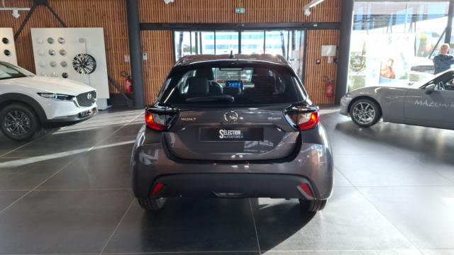 Mazda 2 image 9