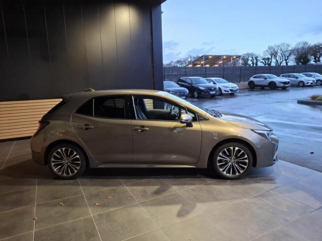 Toyota Corolla image 5