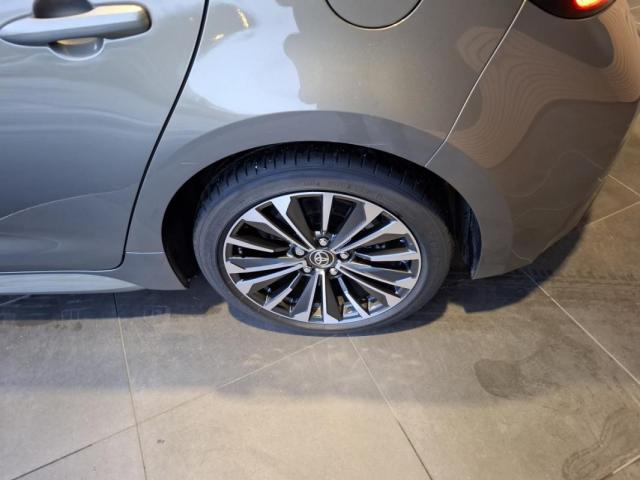 Toyota Corolla image 9