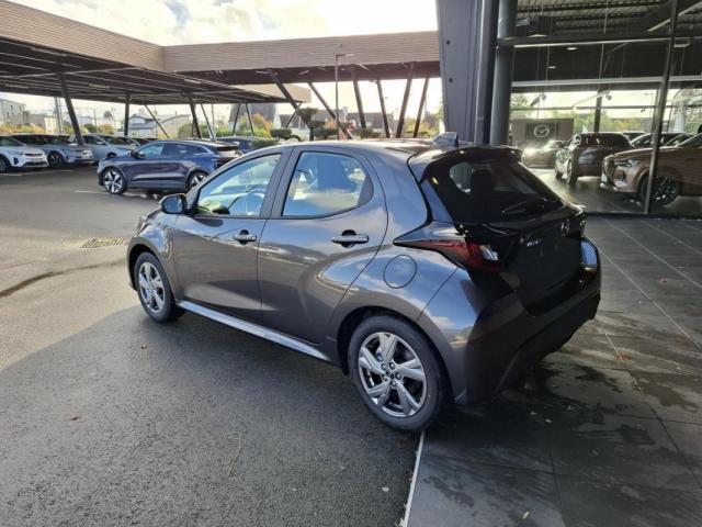 Mazda 2 image 1