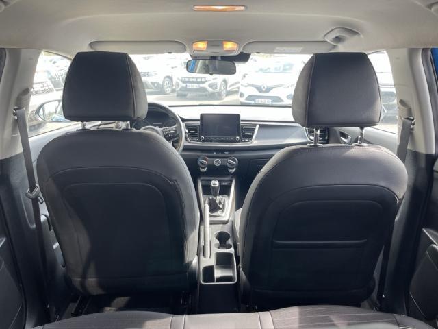 Kia Rio image 4