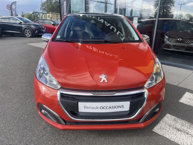 Peugeot 208 image 8