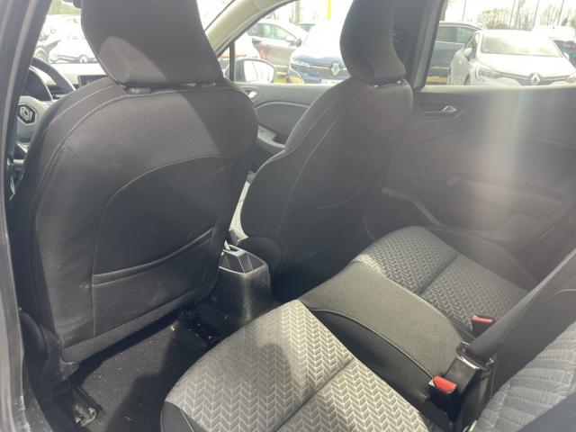 Renault Clio image 6
