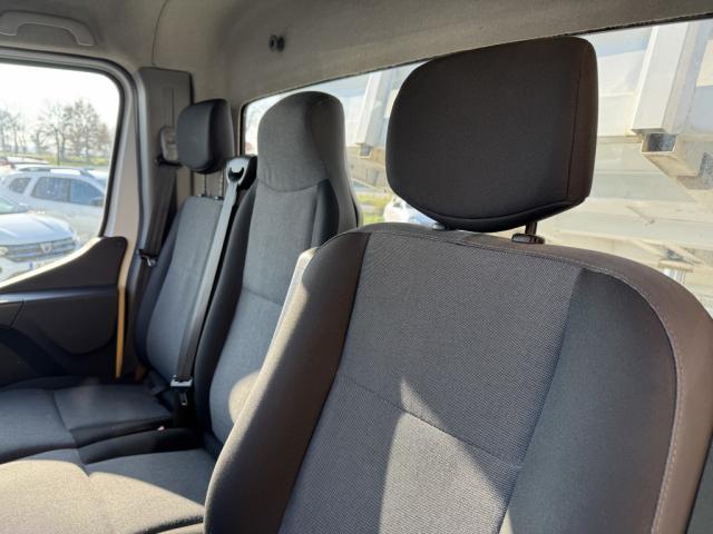 Renault Master image 7