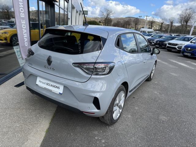 Renault Clio image 2