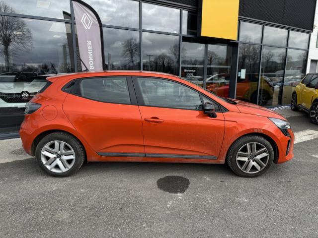 Renault Clio image 2