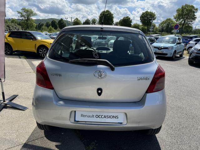 Toyota Yaris image 9