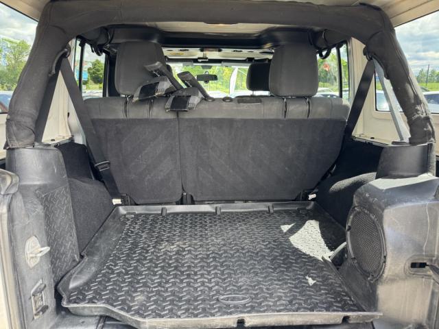 Jeep Wrangler image 5